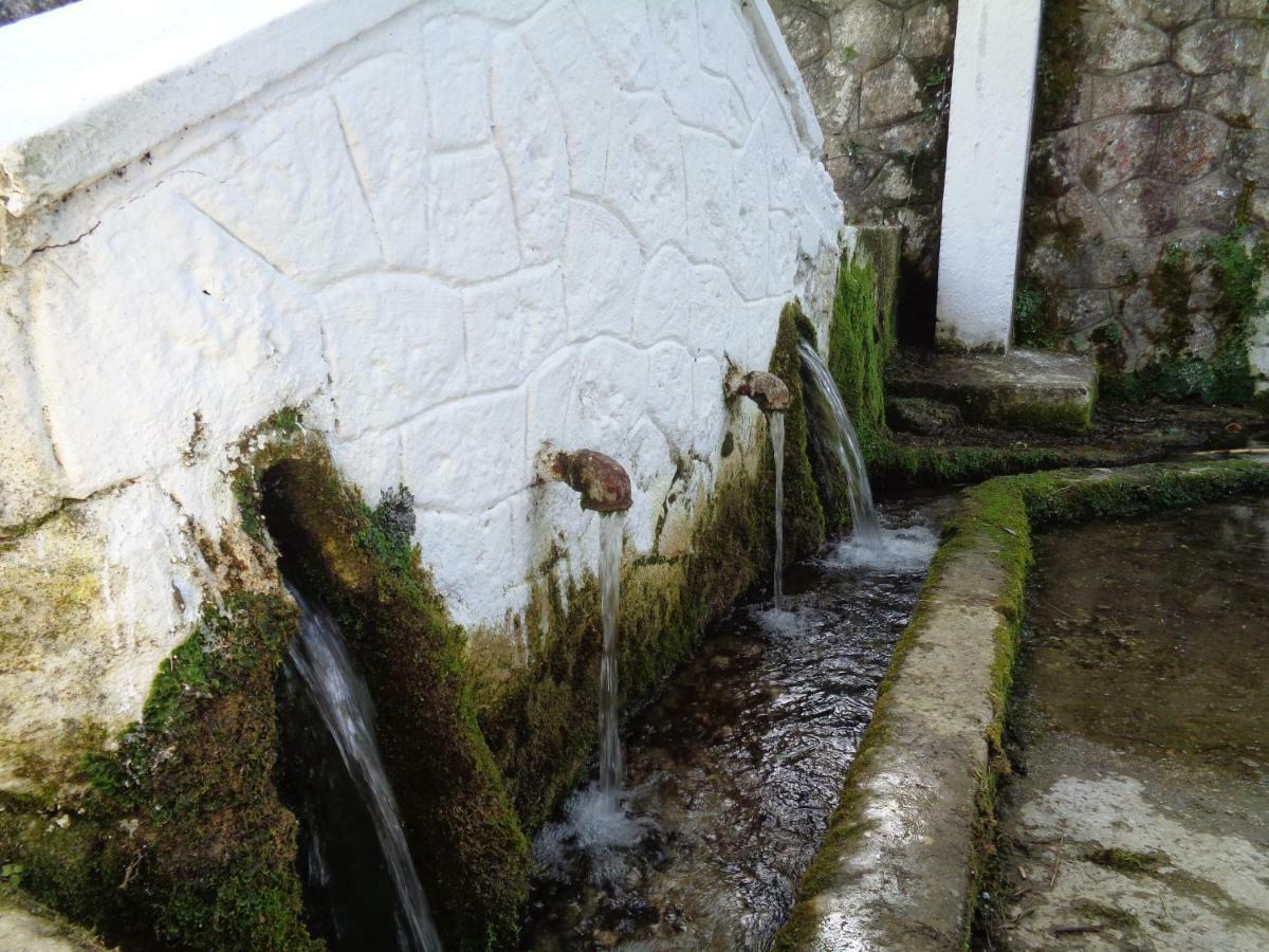 Harry'S Retreat Guest House Klimatia Exterior foto