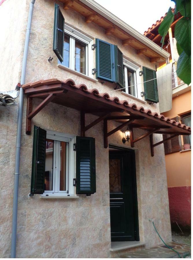 Harry'S Retreat Guest House Klimatia Exterior foto